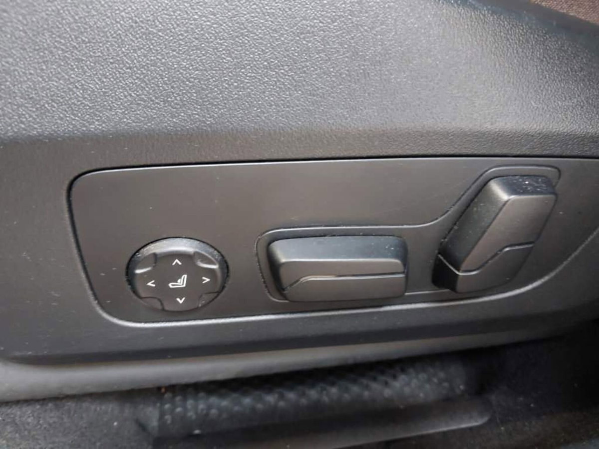 BMW Serie 2 Active Tourer 218i (11)
