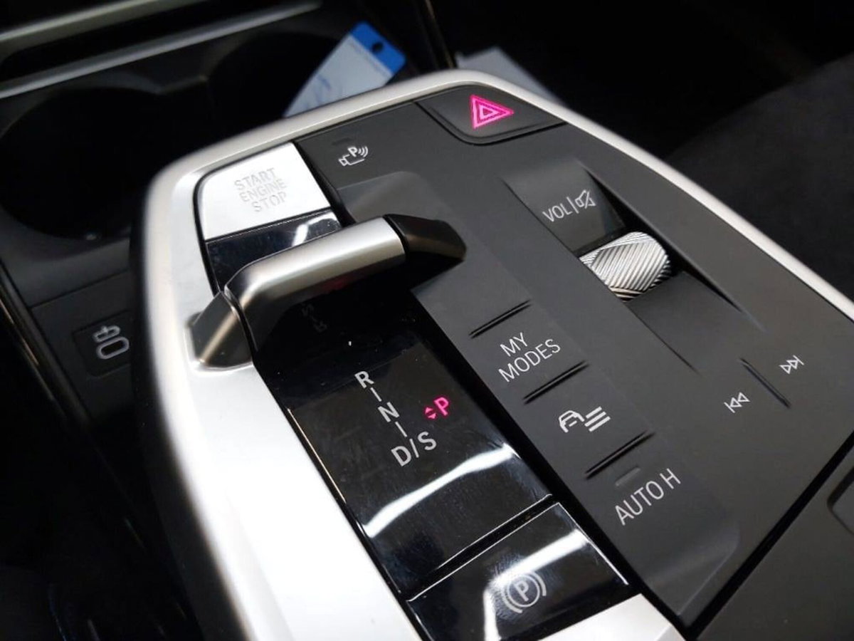 BMW Serie 2 Active Tourer 218i (8)