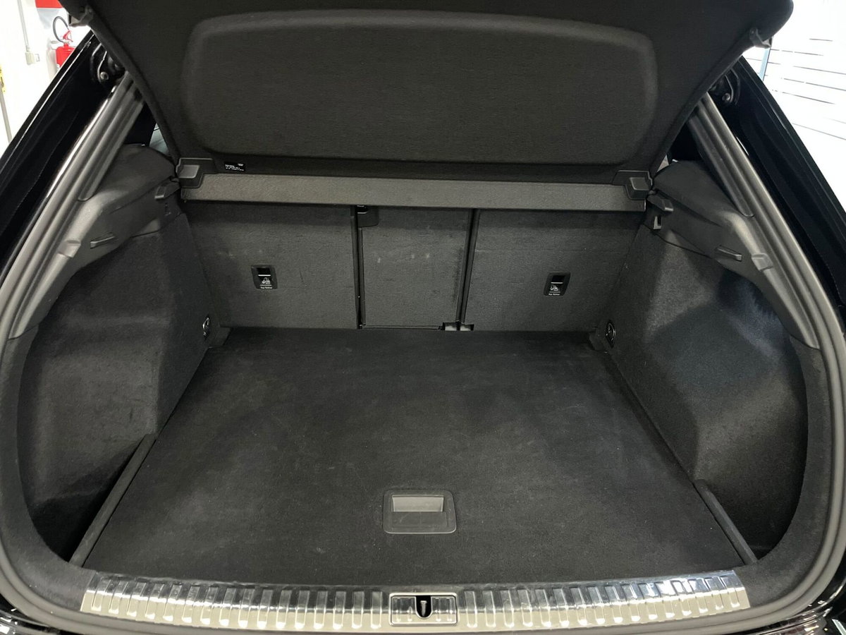 Audi Q3 Sportback 35 2.0 tdi S line edition s-tronic (14)