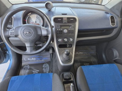 Opel Agila 1.0 12V 65CV Enjoy (11)