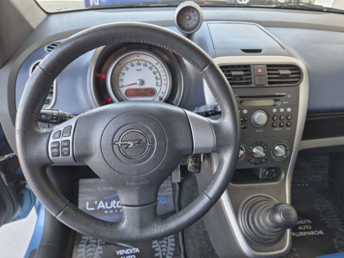 Opel Agila 1.0 12V 65CV Enjoy (13)
