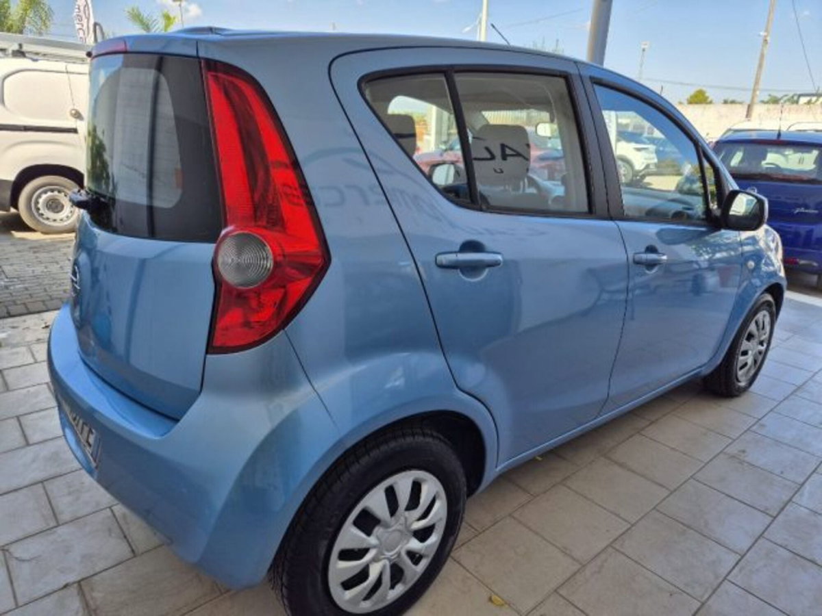 Opel Agila 1.0 12V 65CV Enjoy (4)