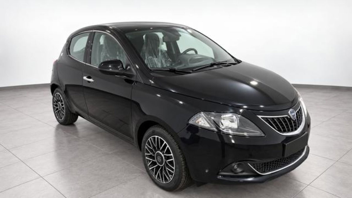Lancia Ypsilon 1.0 FireFly 5 porte S&S Hybrid Gold Plus