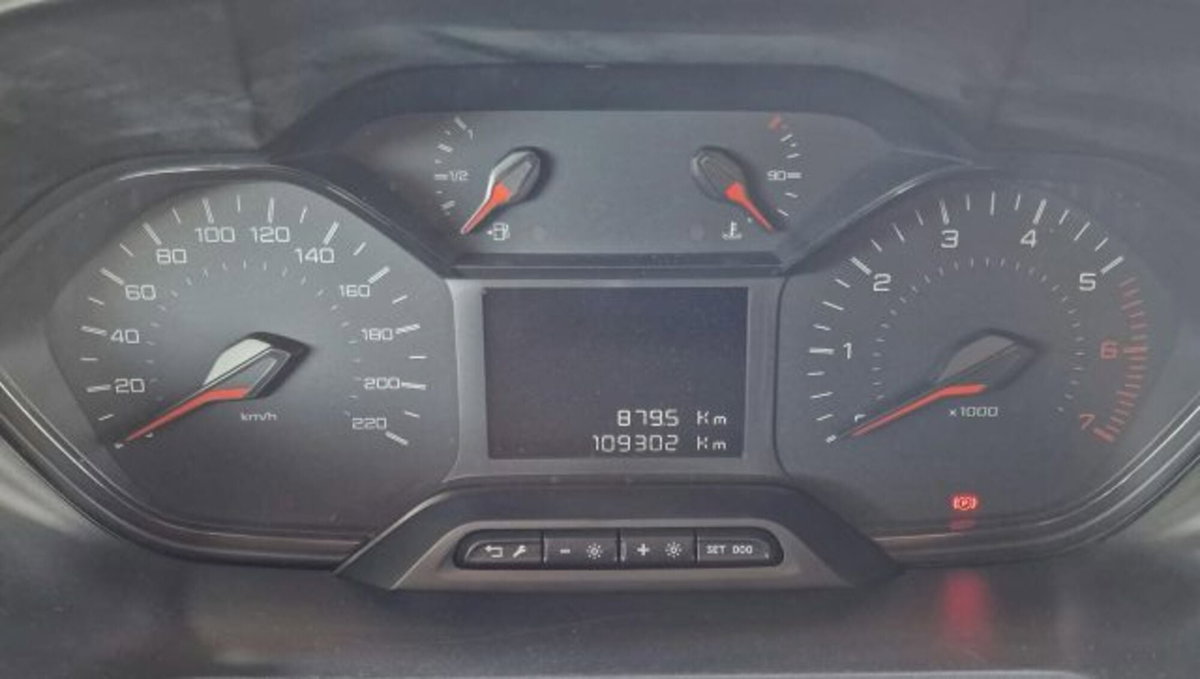 Peugeot Partner Furgone BlueHDi 100 L1 Furgone Premium (16)