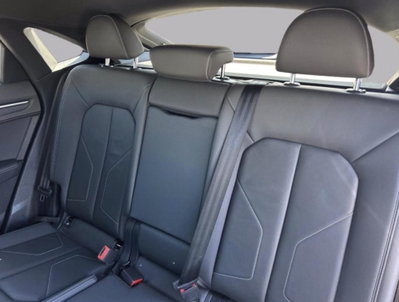 Audi Q3 Sportback 35 TDI quattro S tronic S line edition (10)