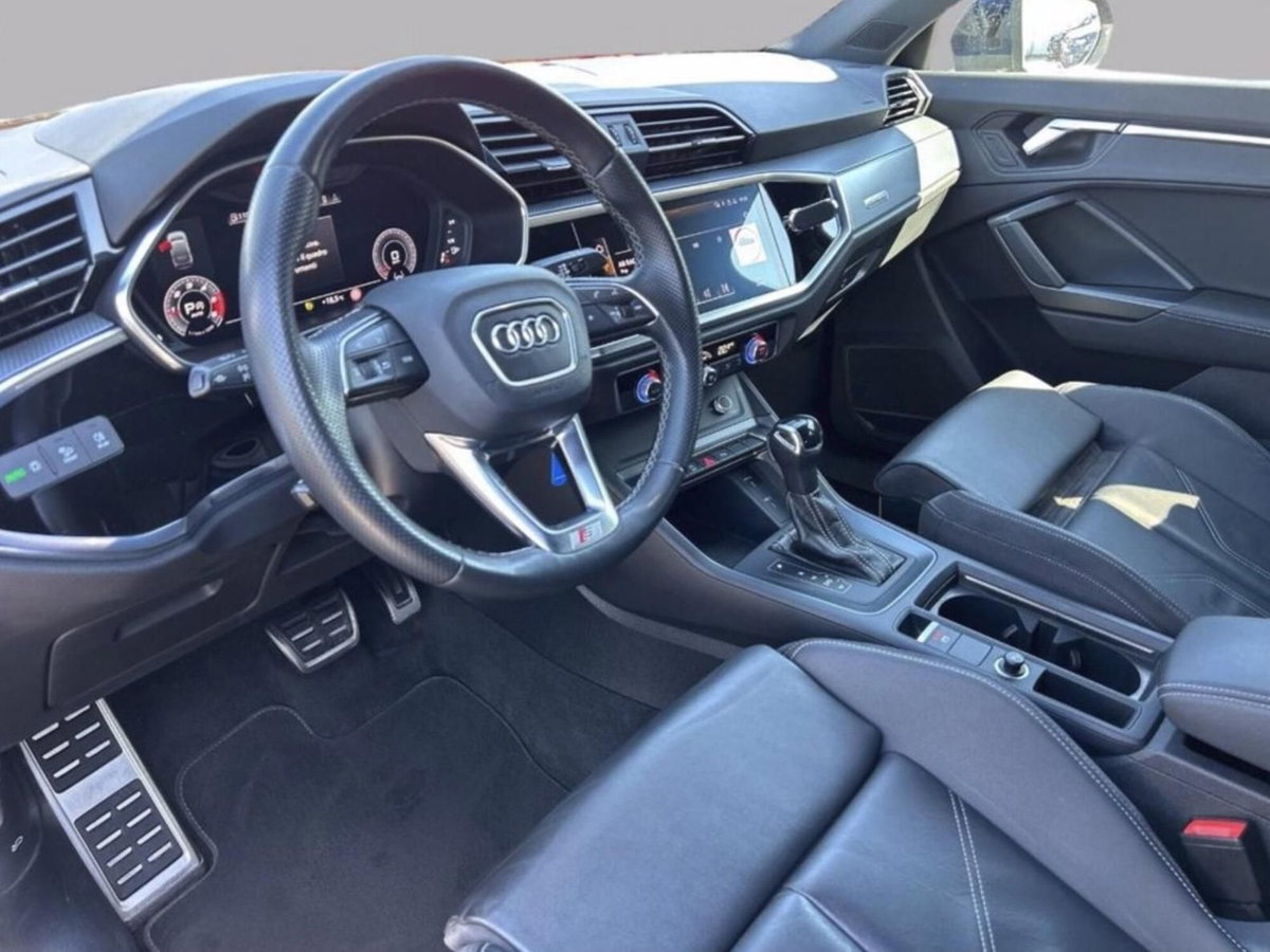 Audi Q3 Sportback 35 TDI quattro S tronic S line edition (9)