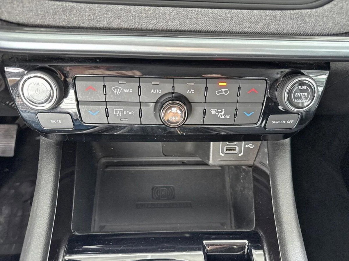Jeep Compass 1.6 mjt Longitude 2wd 130cv (9)