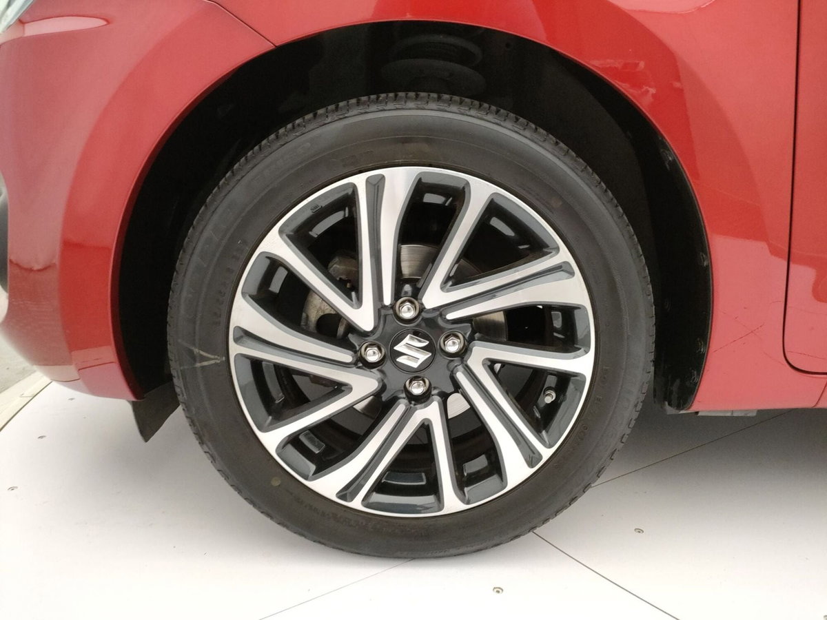 Suzuki Swift 1.2 Hybrid Easy Top (10)
