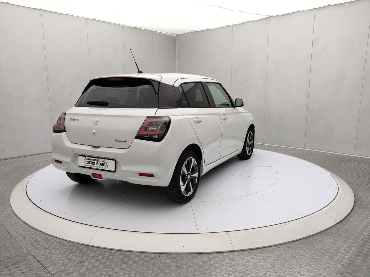 Suzuki Swift 1.2h Top 2wd (4)