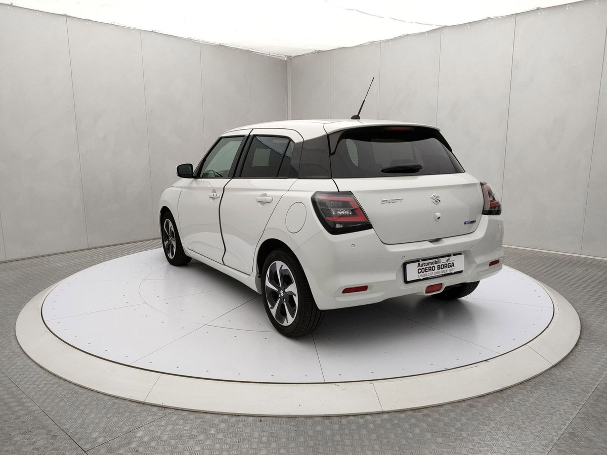 Suzuki Swift 1.2h Top 2wd (6)