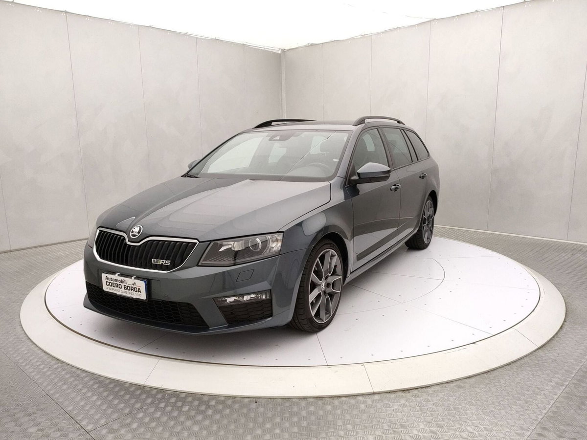 Skoda Octavia Station Wagon 2.0 TDI DSG Wagon RS (3)