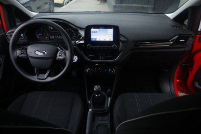 Ford Fiesta 1.5 TDCi 3 porte Titanium (2)
