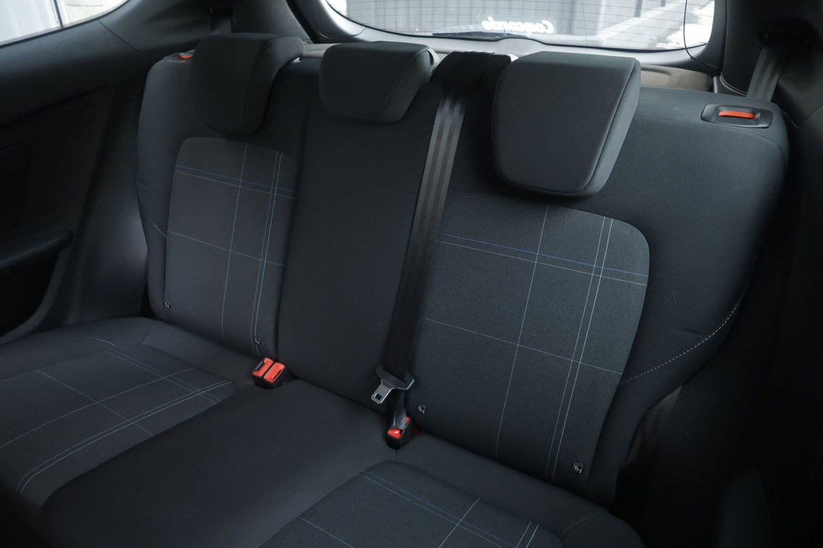 Ford Fiesta 1.5 TDCi 3 porte Titanium (3)