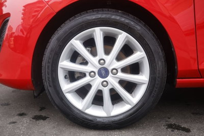 Ford Fiesta 1.5 TDCi 3 porte Titanium (5)