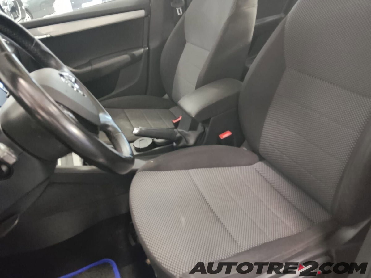 Skoda Octavia 1.6 TDI CR 105 CV Executive (10)