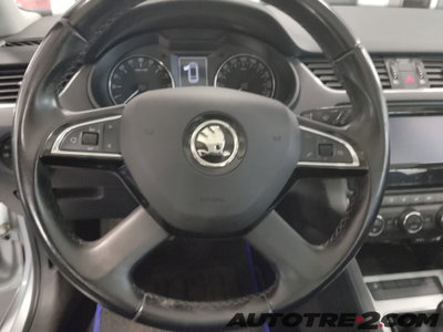 Skoda Octavia 1.6 TDI CR 105 CV Executive (12)