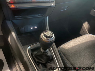 Renault Captur 1.2 eco-g Evolution 120cv (19)