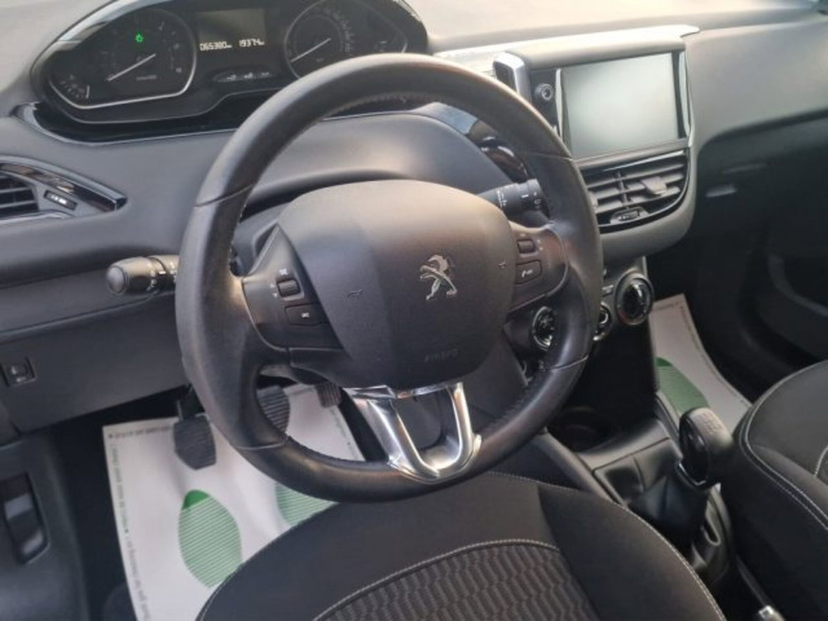 Peugeot 208 75 5 porte Active (10)
