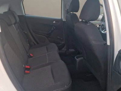 Peugeot 208 75 5 porte Active (19)