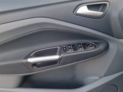Ford C-Max 1.6 TDCi 115CV Titanium (12)