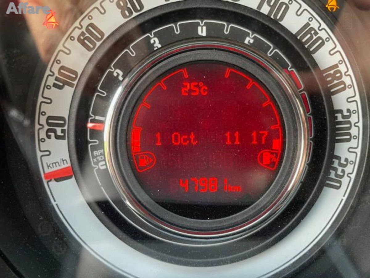 Fiat 500 1.0 Hybrid Connect (10)