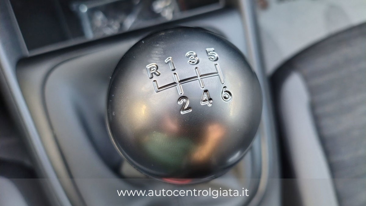 Jeep Avenger 1.2 turbo Longitude fwd 100cv (6)
