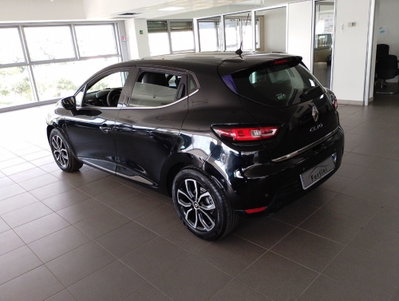 Renault Clio dCi 8V 75 CV 5 porte Moschino Zen (4)