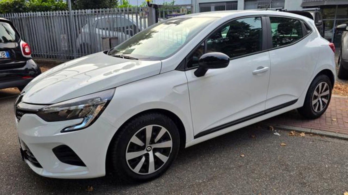 Renault Clio TCe 90 CV 5 porte Business (2)