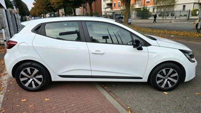 Renault Clio TCe 90 CV 5 porte Business (9)