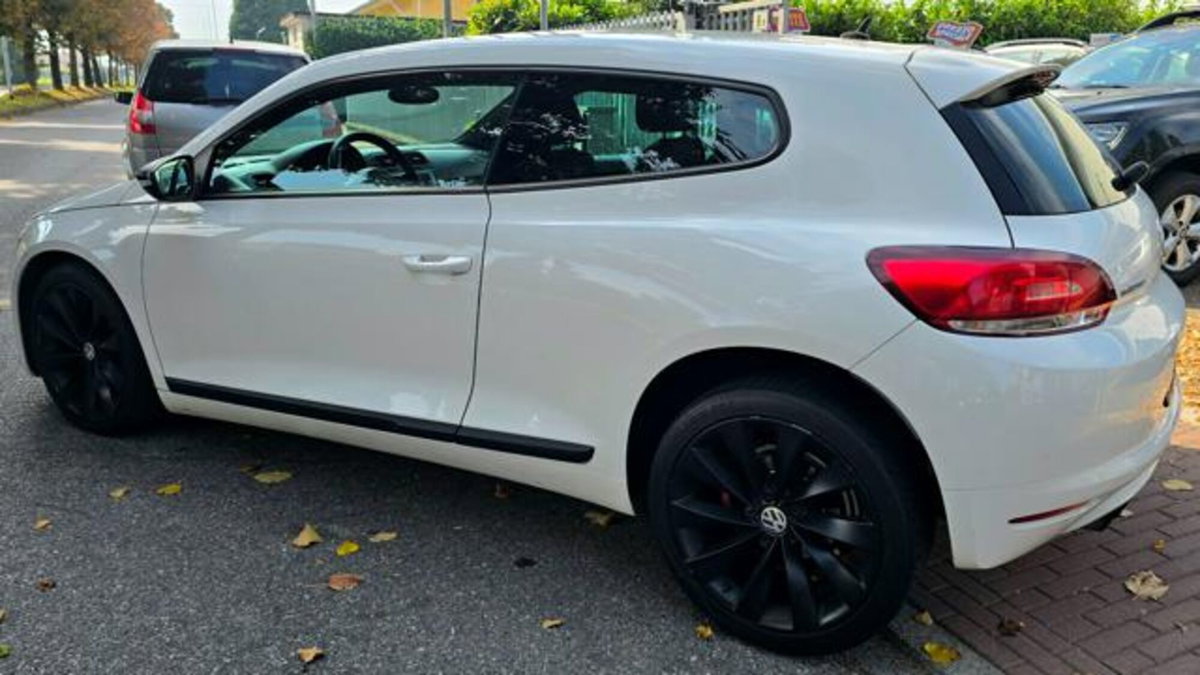 Volkswagen Scirocco 1.4 TSI BlueMotion Technology (4)