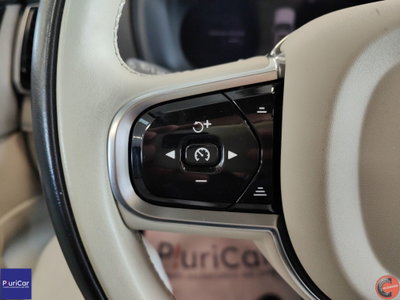 Volvo XC90 B5 (d) AWD automatico 7 posti Plus Bright (17)