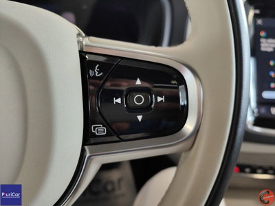 Volvo XC90 B5 (d) AWD automatico 7 posti Plus Bright (20)