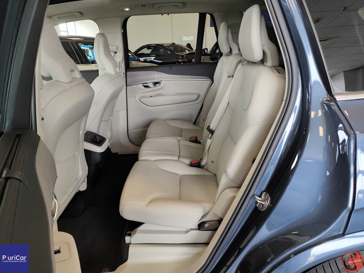 Volvo XC90 B5 (d) AWD automatico 7 posti Plus Bright (7)