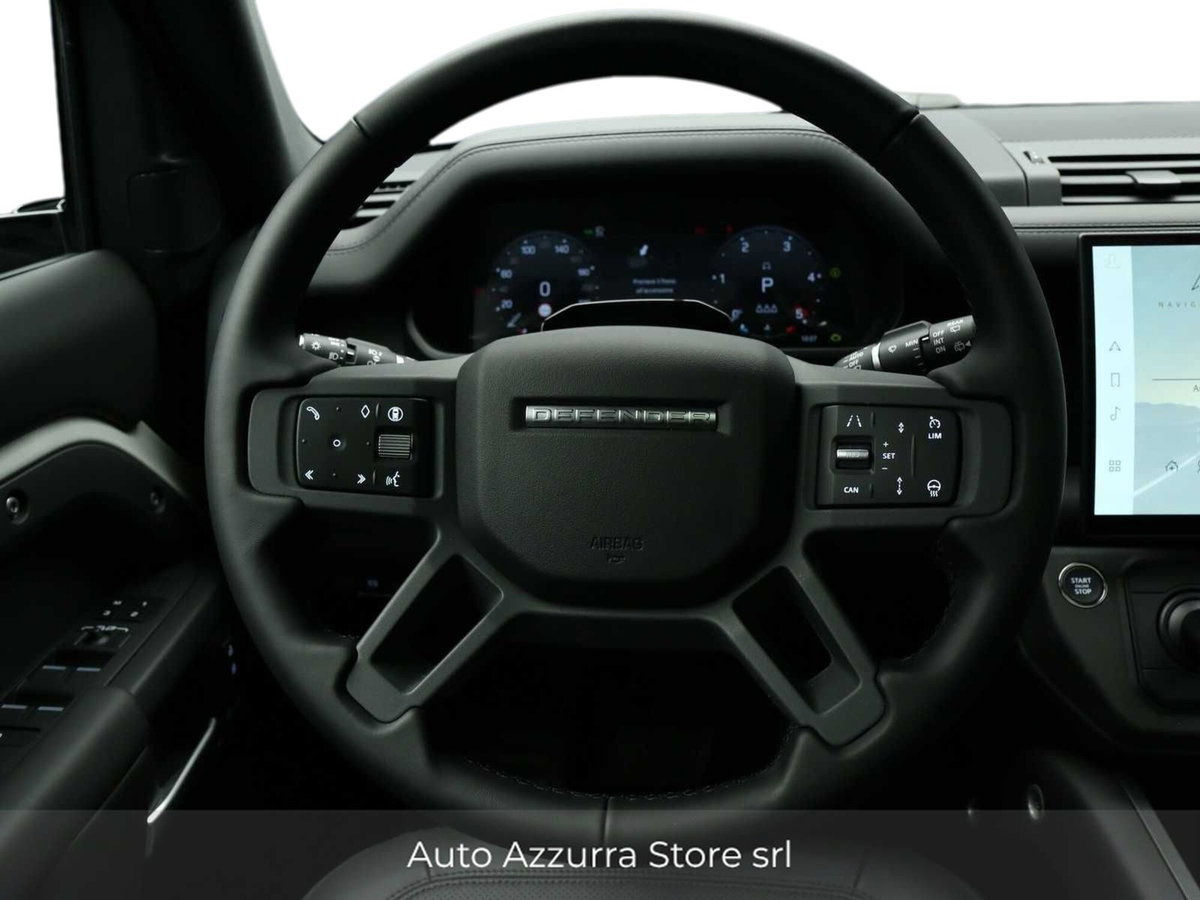 Land Rover Defender 110 Hard Top 3.0d i6 mhev awd 250cv auto (12)