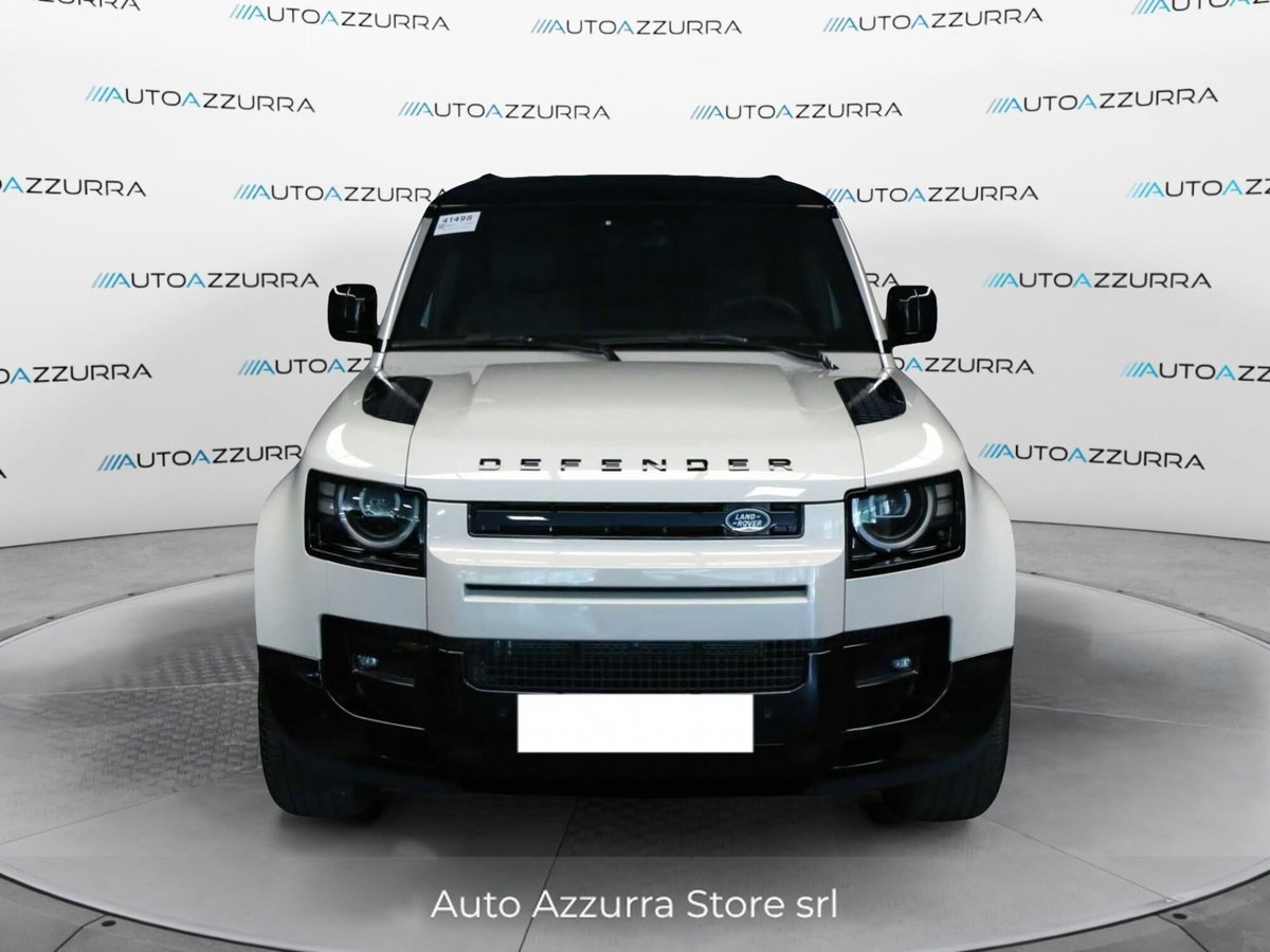 Land Rover Defender 110 Hard Top 3.0d i6 mhev awd 250cv auto (16)