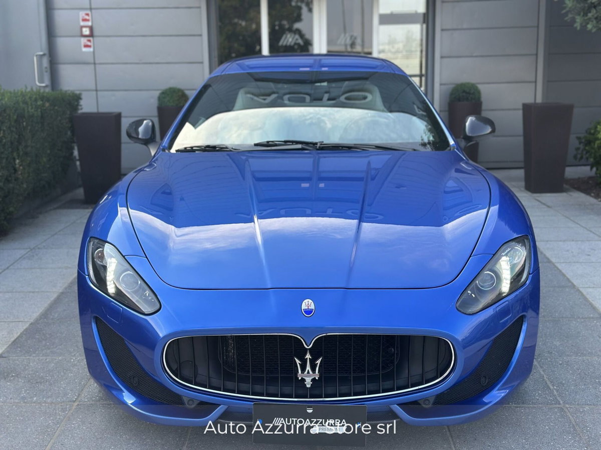 Maserati Granturismo GranTurismo 4.7 V8 MC (16)