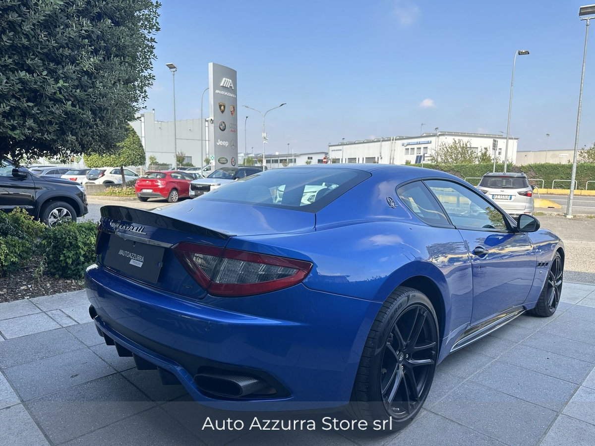 Maserati Granturismo GranTurismo 4.7 V8 MC (4)
