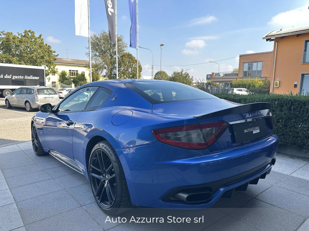 Maserati Granturismo GranTurismo 4.7 V8 MC (6)