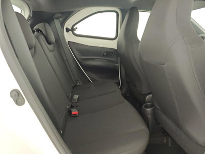 Toyota Aygo X 1.0 VVT-i 72 CV 5 porte Limited Air (14)