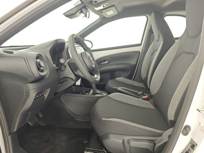 Toyota Aygo X 1.0 VVT-i 72 CV 5 porte Limited S-CVT (9)