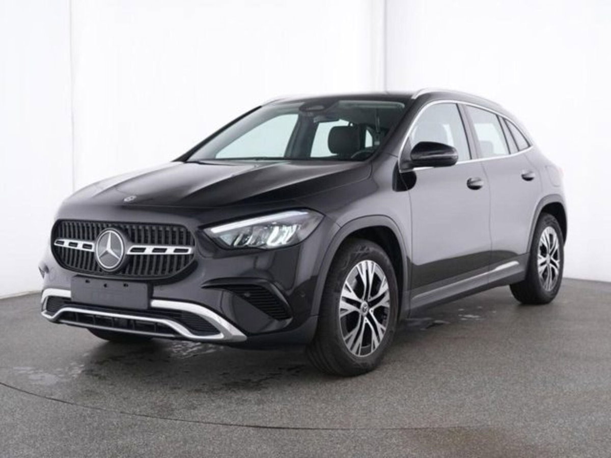 Mercedes-Benz GLA SUV 180 d Progressive Advanced auto