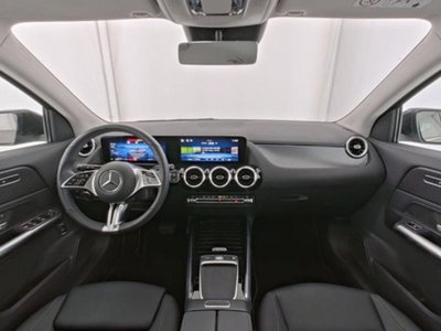 Mercedes-Benz GLA SUV 180 d Progressive Advanced auto (5)