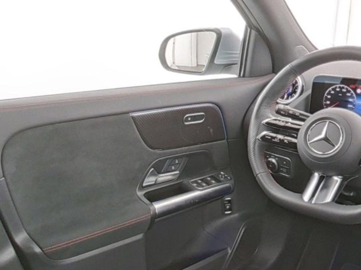 Mercedes-Benz GLA SUV 180 AMG Line Advanced Plus auto (9)