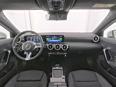Mercedes-Benz Classe A Sedan 180 d Progressive Advanced Plus auto (7)