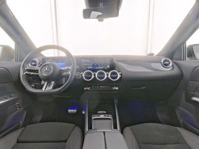 Mercedes-Benz GLA SUV 180 AMG Line Premium auto (7)