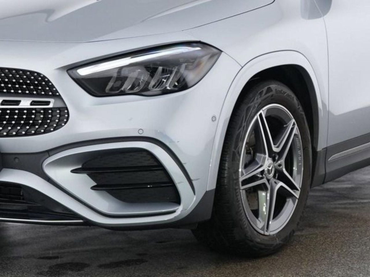 Mercedes-Benz GLA SUV 200 AMG Line Advanced Plus auto (3)