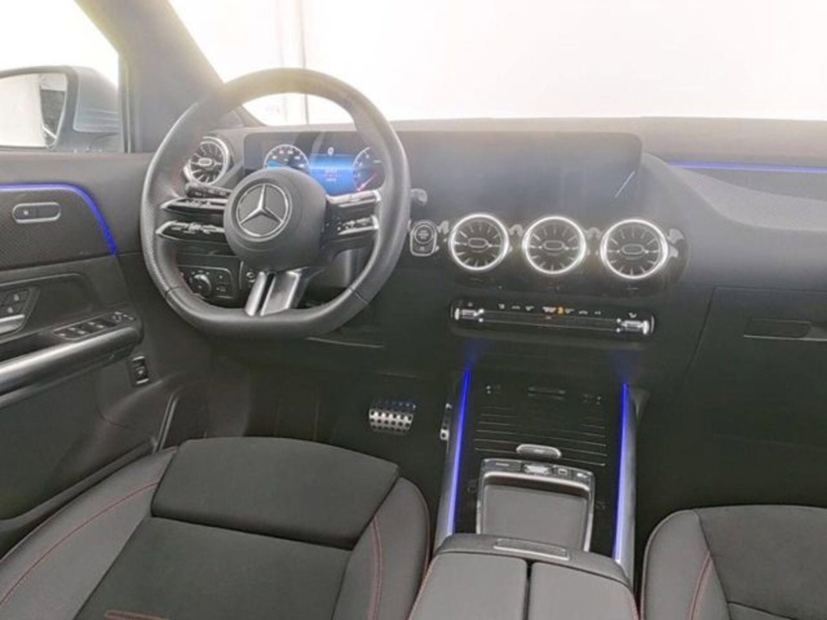 Mercedes-Benz GLA SUV 200 AMG Line Advanced Plus auto (6)