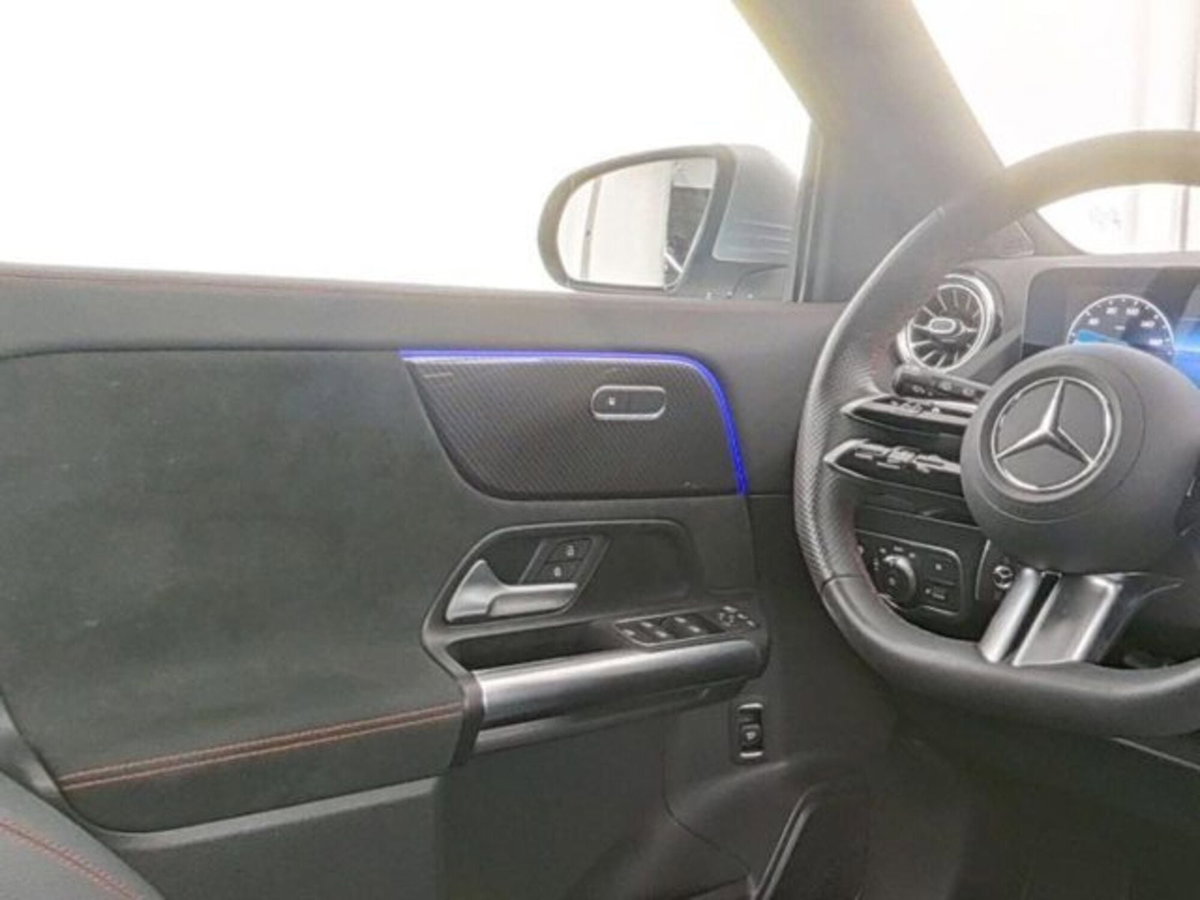 Mercedes-Benz GLA SUV 200 AMG Line Advanced Plus auto (9)