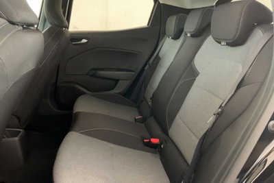 Renault Clio 1.5 dci Evolution 100cv (11)