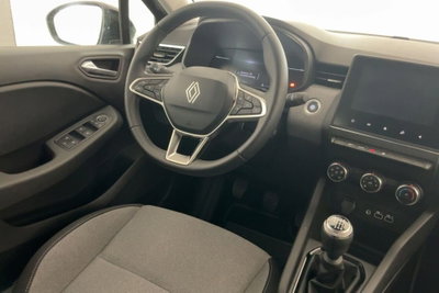 Renault Clio 1.5 dci Evolution 100cv (9)